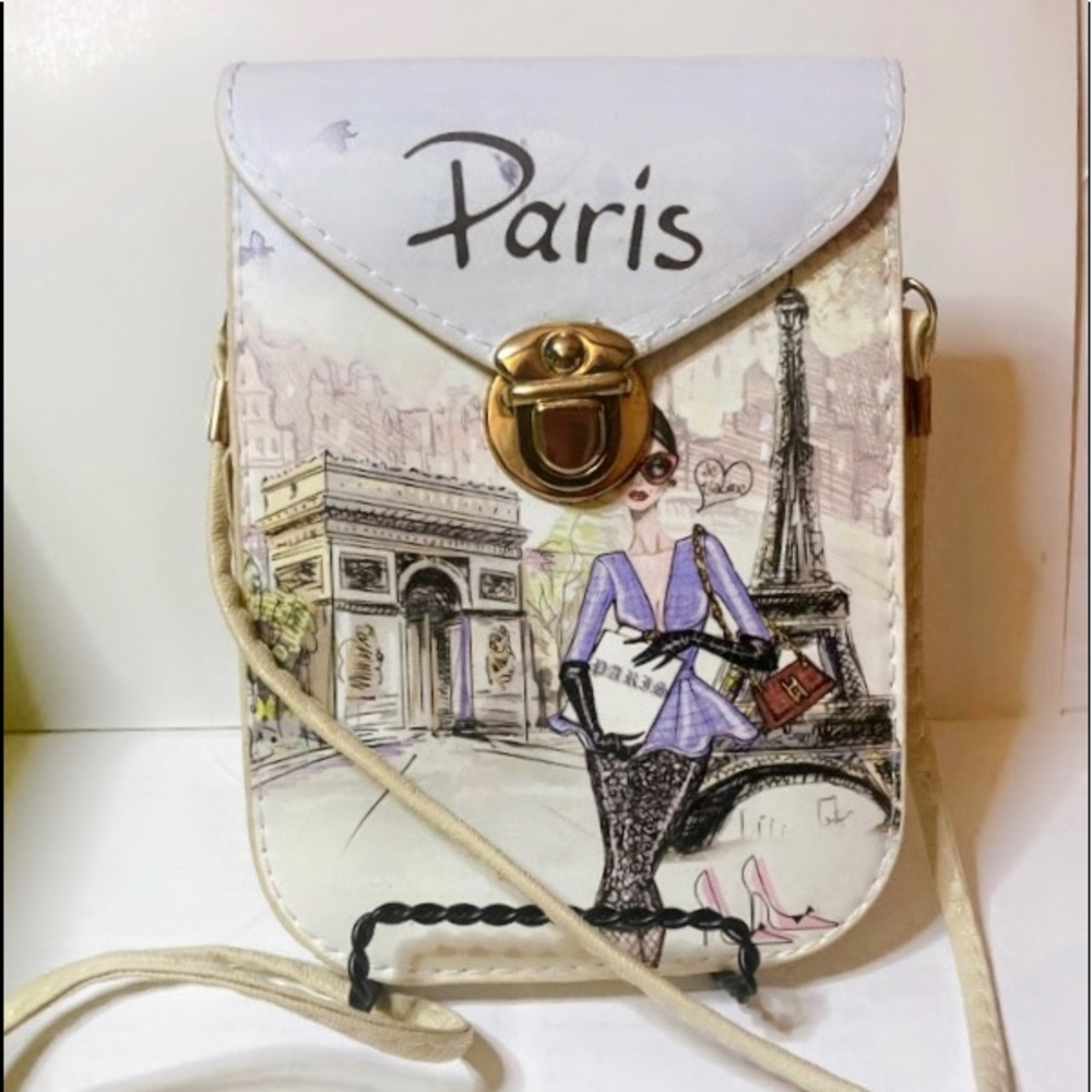 NWT OIC PARIS CROSSBODY PURSE